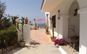 Hostal Marblau